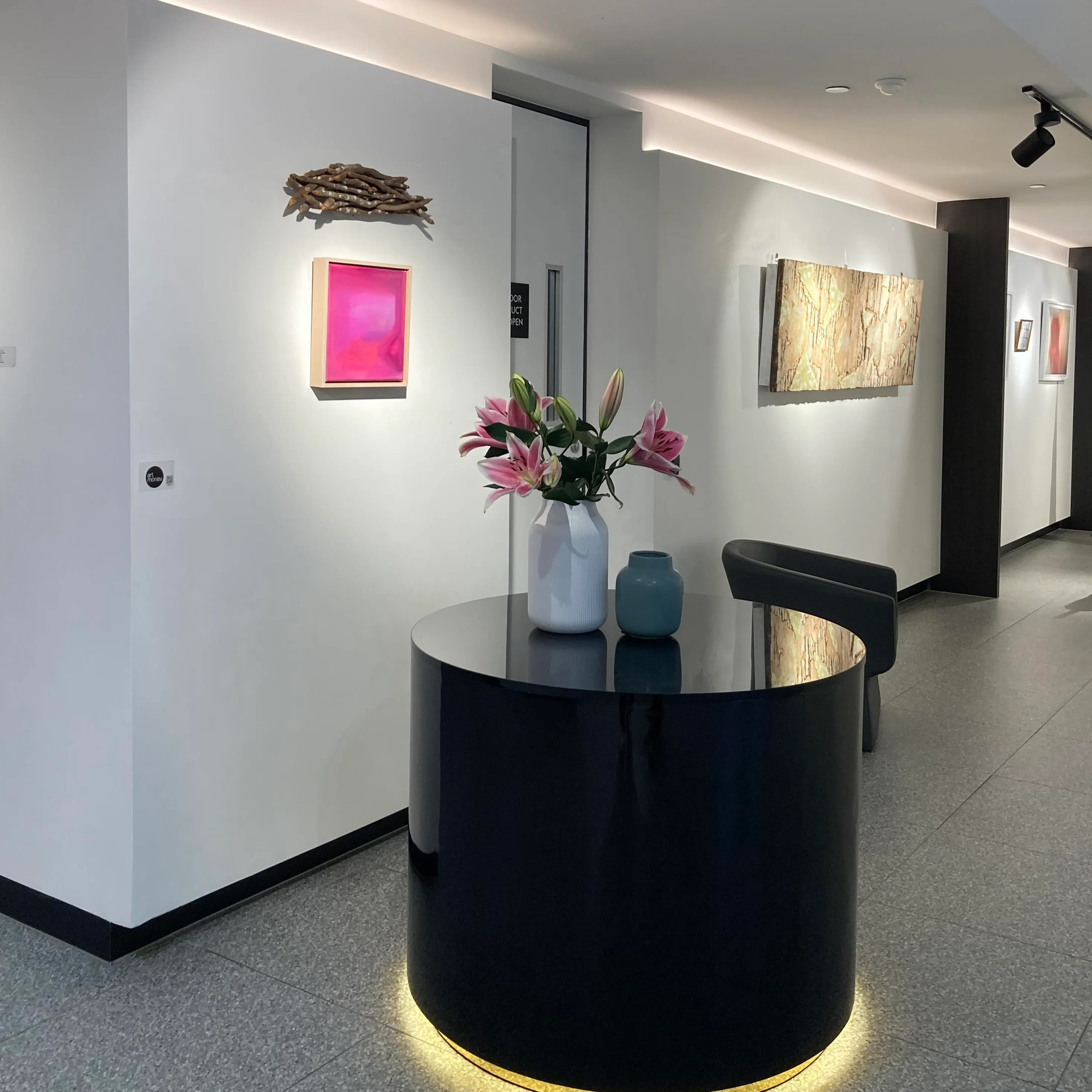 Install 2 Westend Art space, 2023 